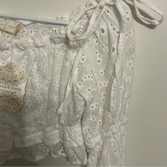 {Altar’d State} White Eyelet Off-the-shoulder cropped top - Picture 6 of 10